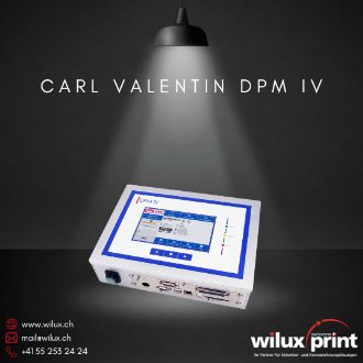 Carl Valentin DPM IV Touchscreen Ansteuerelektronik mit Panelgehäuse, optimiert für einfache Bedienung und Integration in industrielle Produktionssysteme.