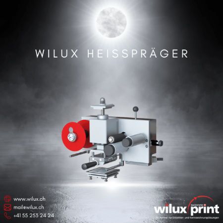 Der WILUX Heisspräger, ein industrieller Spezialdrucker für präzise Heissprägungen auf Verpackungen und Druckerzeugnissen, ideal für hochwertige Veredelungen in der Produktion.