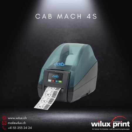 CAB MACH 4S Etikettendrucker für Industrie mit Thermodirekt- und Thermotransferdruck, druckt Etiketten mit hoher Präzision, kompakt und ideal für industrielle Anwendungen.