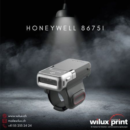 Der tragbare kabellose Honeywell 8675i Barcode Scanner auf einem nebligen Hintergrund, ideal für Anwendungen in der Lagerhaltung, im Einzelhandel und in der Logistik.