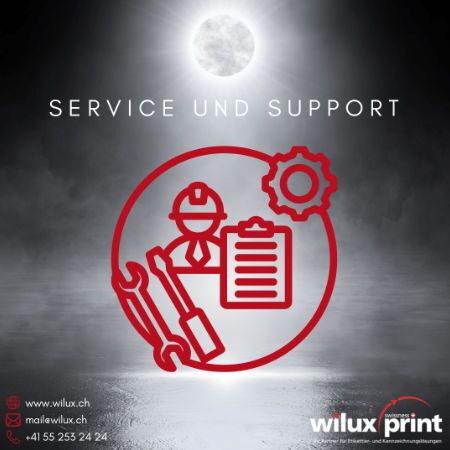 Rotes Icon eines Technikers mit Werkzeugen und einem Zahnrad, präsentiert unter einem mystischen Mond in einem benebelten Hintergrund, das den umfassenden Service und Support von WILUX PRINT symbolisiert.